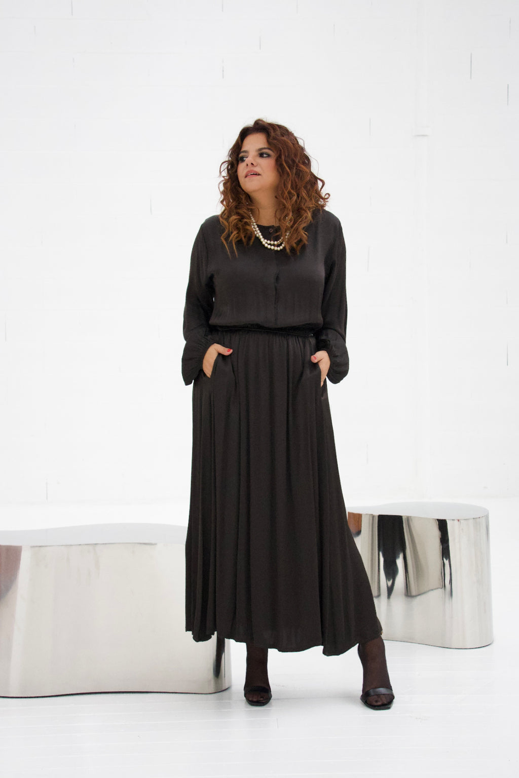 Champagne Dress Black